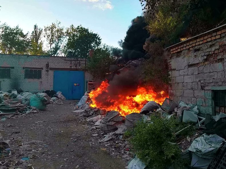 Новые подробности пожара на левом берегу, который задымил весь Днепр 1