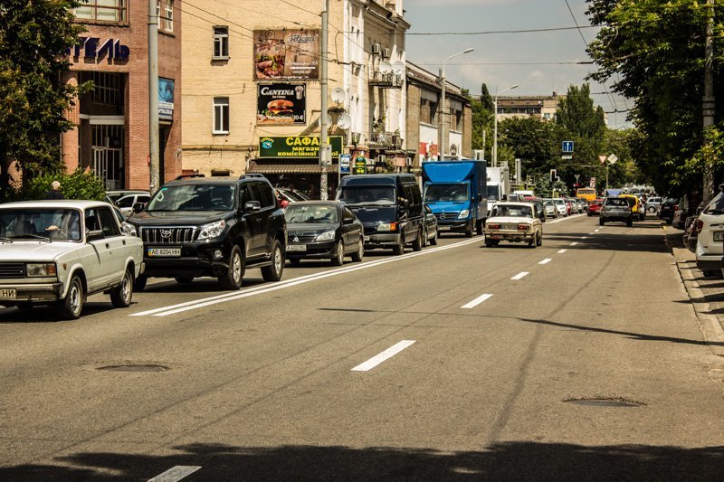 ДТП в центре Днепра: беременной стало плохо за рулем 8