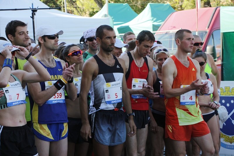 В Днепре стартовал полумарафон Interpipe Dnipro Half Marathon 8