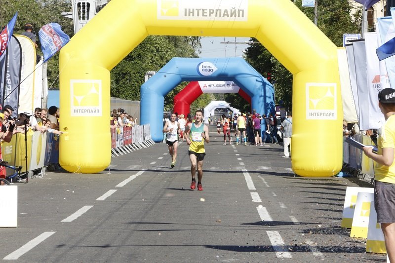 В Днепре наградили первых победителей Interpipe Dnipro Half Marathon 2017 16