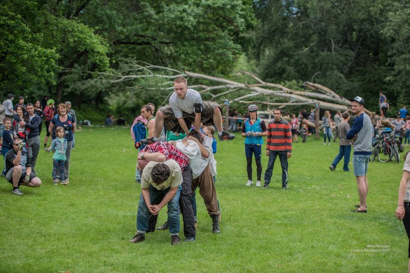 Килты, фаер-шоу и лошади: в Днепре прошли Межрегиональные горские игры 19
