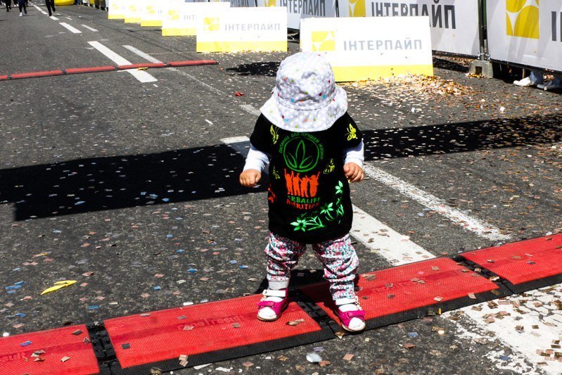 Семейный спорт: в рамках Interpipe Dnipro Half Marathon 2017 прошел забег Family Run 7