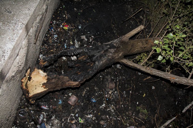 Густой дым, огонь и дети: что происходило на Победе-6 1