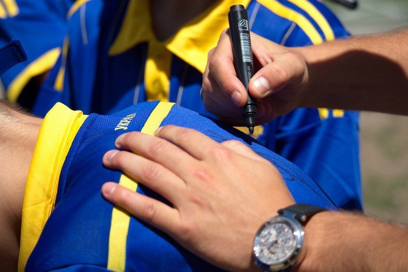 Футбольное будущее Днепра: Ротань и Зозуля открыли филиал академии футбола для детей 7