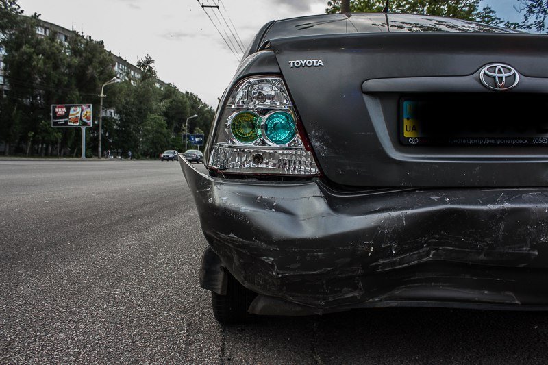 В ДТП на Набережной столкнулись ВАЗ и Toyota 6