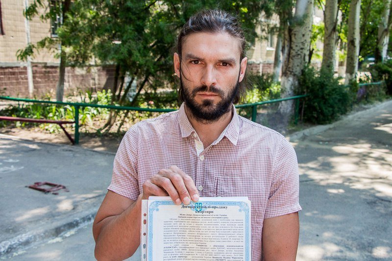 Борьба за квартиры на Победе: комментарии жильцов, собственников и Духа Нации 5