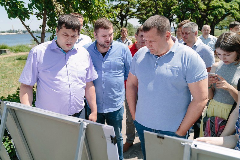 На Набережной Филатов проверил, как восстанавливают маршрут №13 5