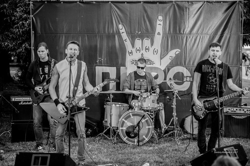 В Днепре состоялся концерт "Молодой Пирс" 11