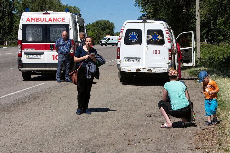 ДТП на Криворожском шоссе: от удара Peugeot перевернулся 6
