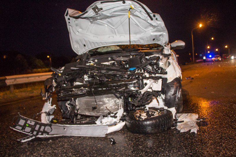 ДТП на Полтавском шоссе: водитель ВАЗ скончался на месте 4