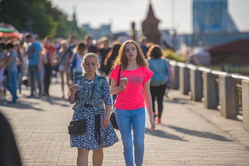 Информатор вышел «на охоту» в Днепре: ищите себя на фотографиях 1