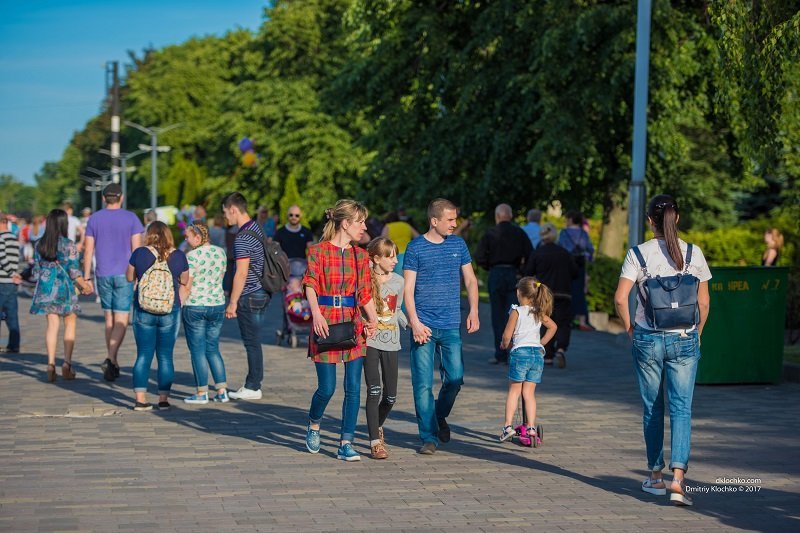 Информатор вышел «на охоту» в Днепре: ищите себя на фотографиях 5