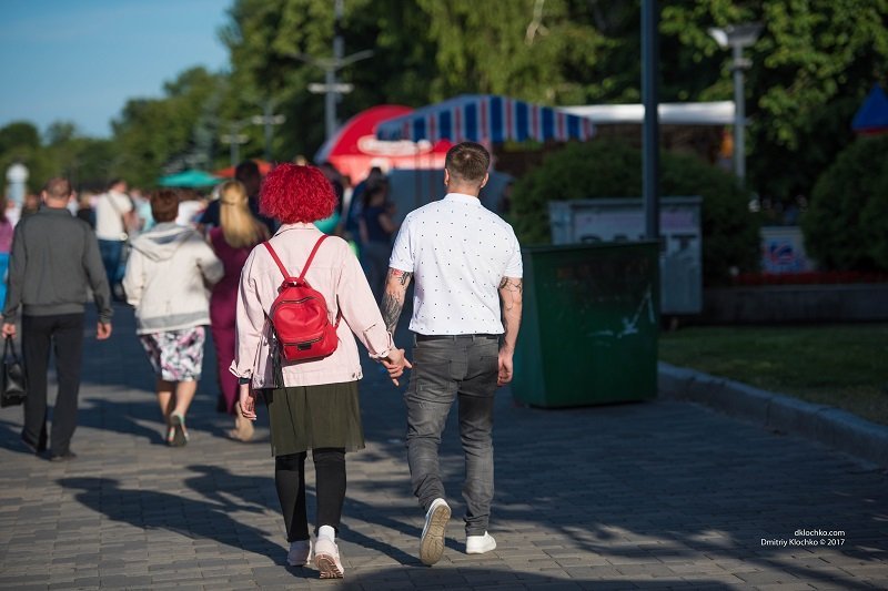 Информатор вышел «на охоту» в Днепре: ищите себя на фотографиях 9
