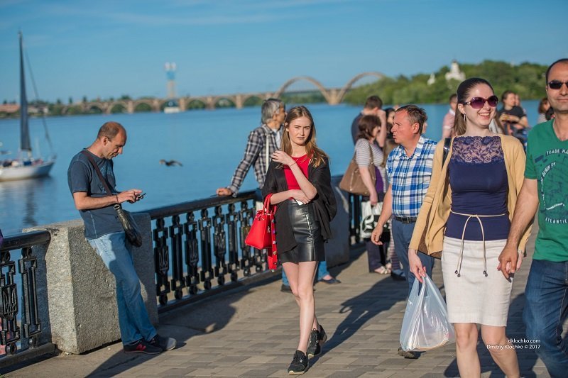 Информатор вышел «на охоту» в Днепре: ищите себя на фотографиях 13