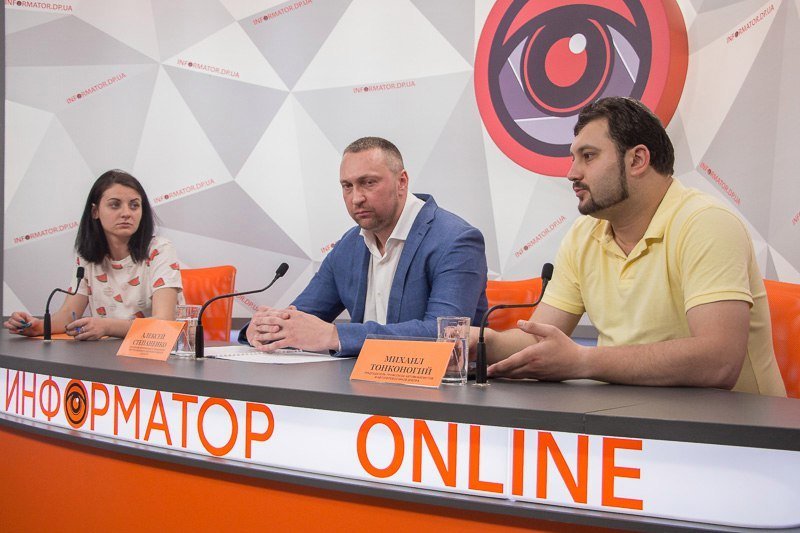 Тест-драйв Tesla и новые автобусы: в Днепре пройдет выставка достижений транспорта 1