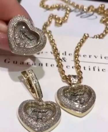 Масонская печать и мука из сверчков: ТОП самых дорогих вещей, которые можно купить в Днепре 8