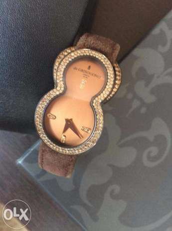 Масонская печать и мука из сверчков: ТОП самых дорогих вещей, которые можно купить в Днепре 10