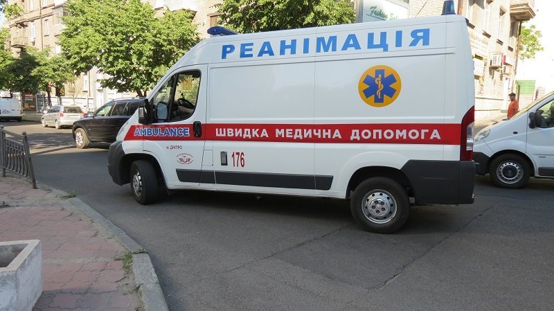 ДТП в центре Днепра: столкнулись два Volkswagen Passat 6