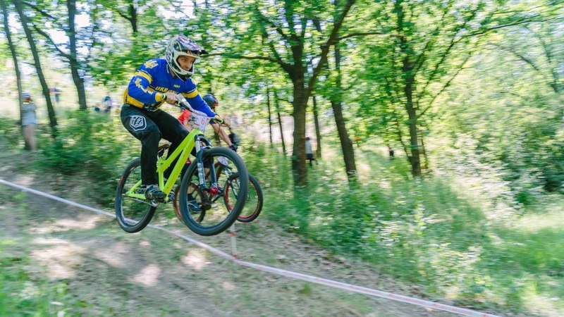 Крутые склоны, драйв и экстрим: в Днепре стартовал Dnepr Action Fest 4