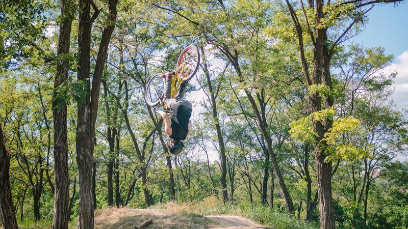 Крутые склоны, драйв и экстрим: в Днепре стартовал Dnepr Action Fest 19