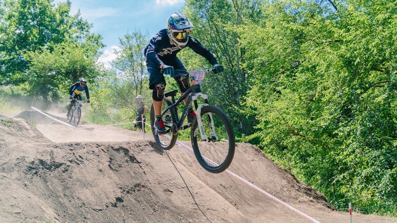 Крутые склоны, драйв и экстрим: в Днепре стартовал Dnepr Action Fest 23