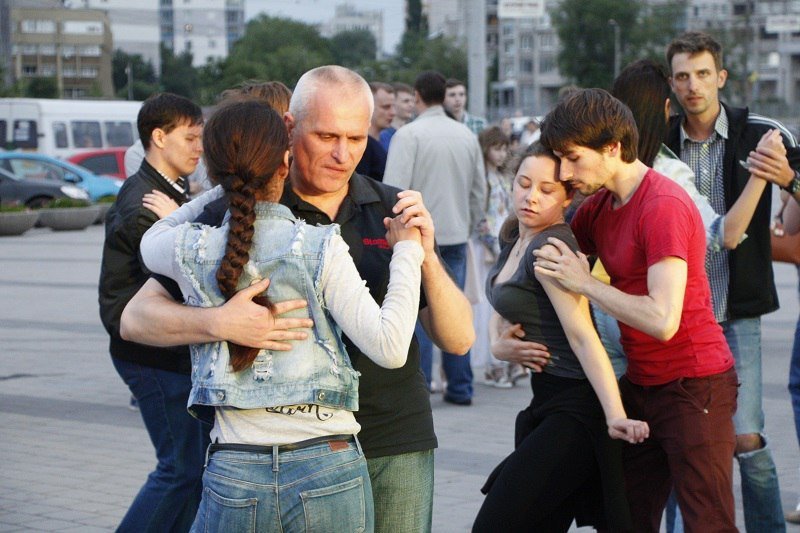 Латиноамериканская страсть: на Фестивальном причале прошел танцевальный вечер 3