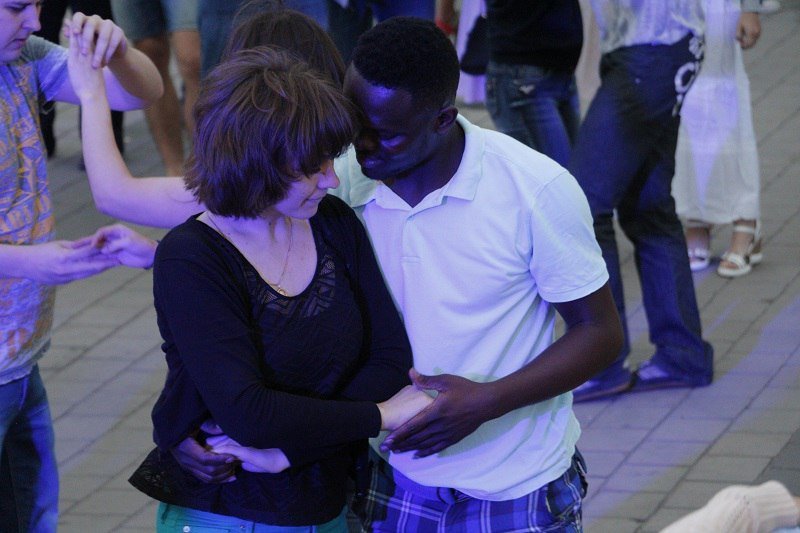 Латиноамериканская страсть: на Фестивальном причале прошел танцевальный вечер 15