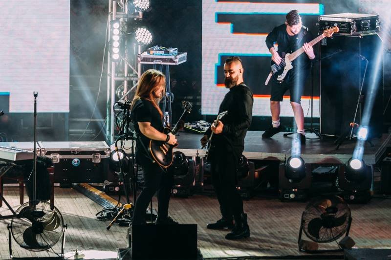 Концерт зажигательных The Hardkiss в Днепре: как это было 5