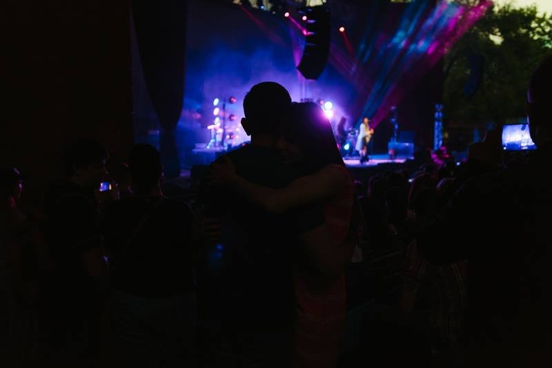 Концерт зажигательных The Hardkiss в Днепре: как это было 8