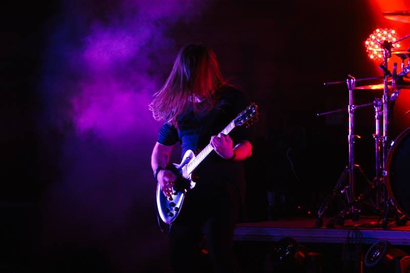 Концерт зажигательных The Hardkiss в Днепре: как это было 17