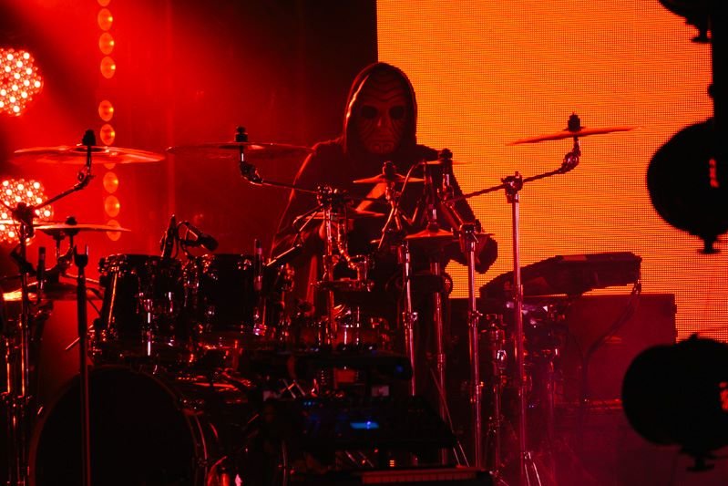 Концерт зажигательных The Hardkiss в Днепре: как это было 18