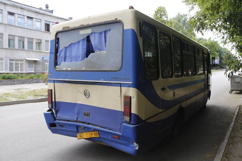 На проспекте Поля троллейбус въехал в маршрутку 6