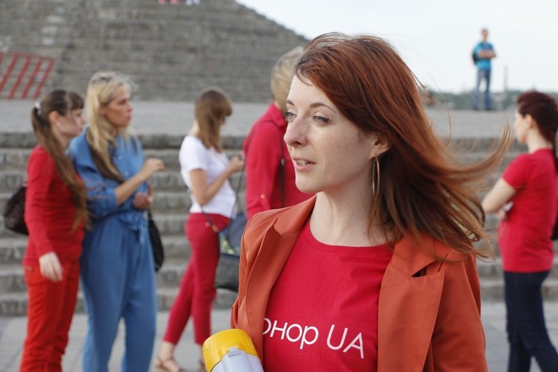 На Фестивальном причале прошел флешмоб ко Всемирному дню донора 2