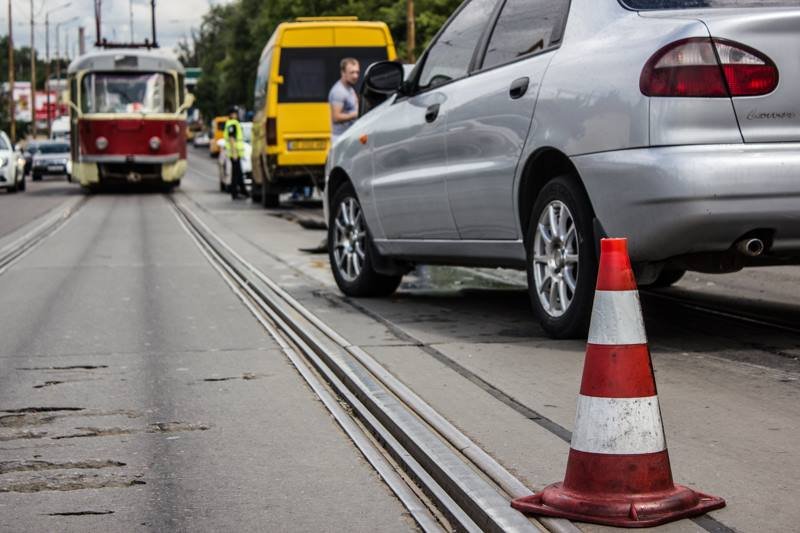 ДТП на Старом мосту: столкнулись Lanos и маршрутка 2
