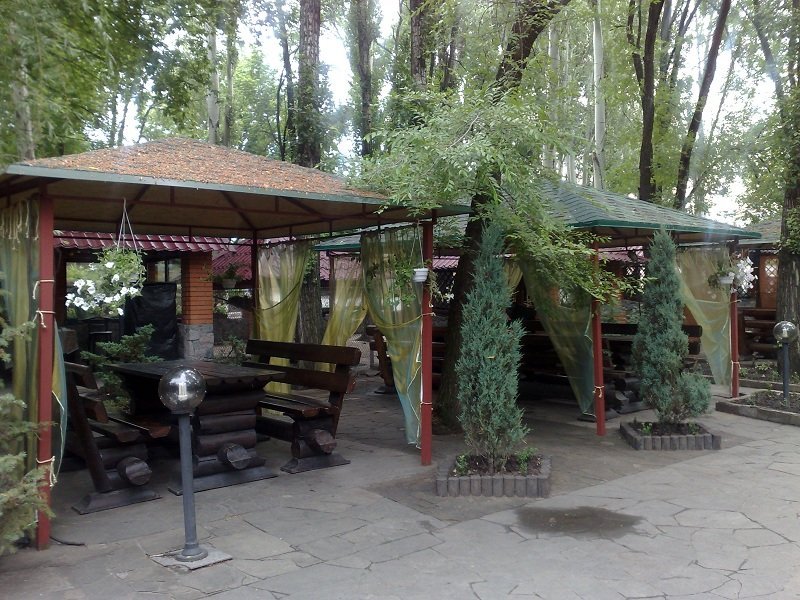 ГастроблоХ Днепра: плюсы и минусы ресторанного комплекса «Старый парк» 3