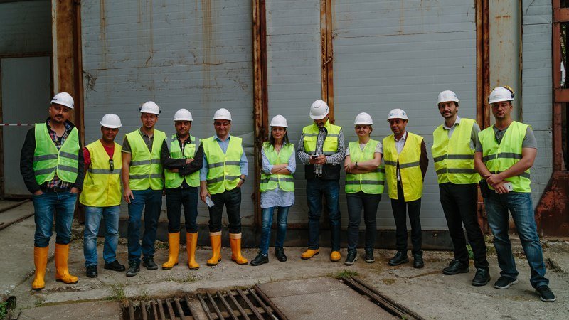 В центре Днепра начались взрывные работы 3