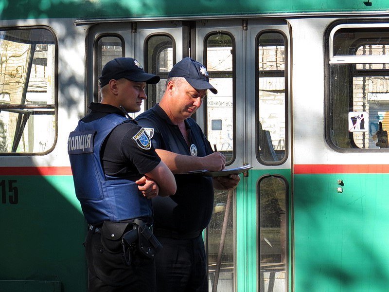 ДТП на Святослава Храброго: столкнулись Ford и трамвай 3