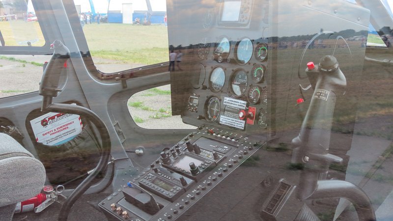 Молнией в небо: в Днепре стартовал авиафест Open Sky 2017 28
