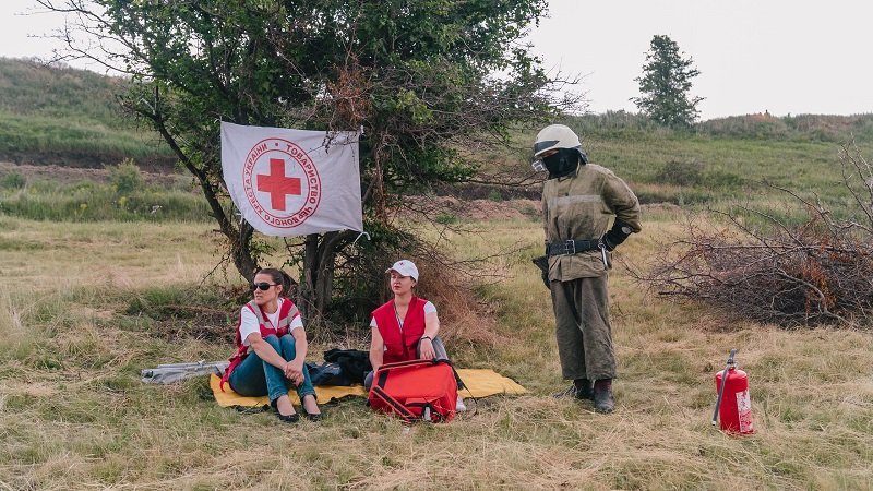 Рев моторов, бешеная скорость и адреналин: под Днепром состоялся Чемпионат по автокроссу 18