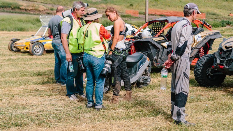 Рев моторов, бешеная скорость и адреналин: под Днепром состоялся Чемпионат по автокроссу 28