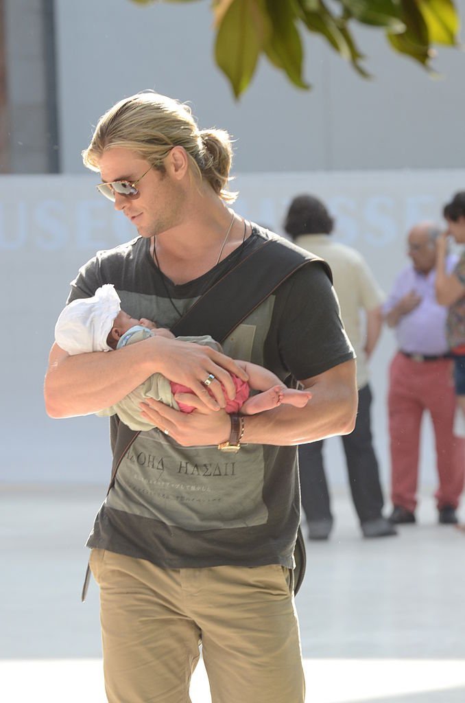 Ко Дню отца: самые трогательные звездные папы Голливуда 3