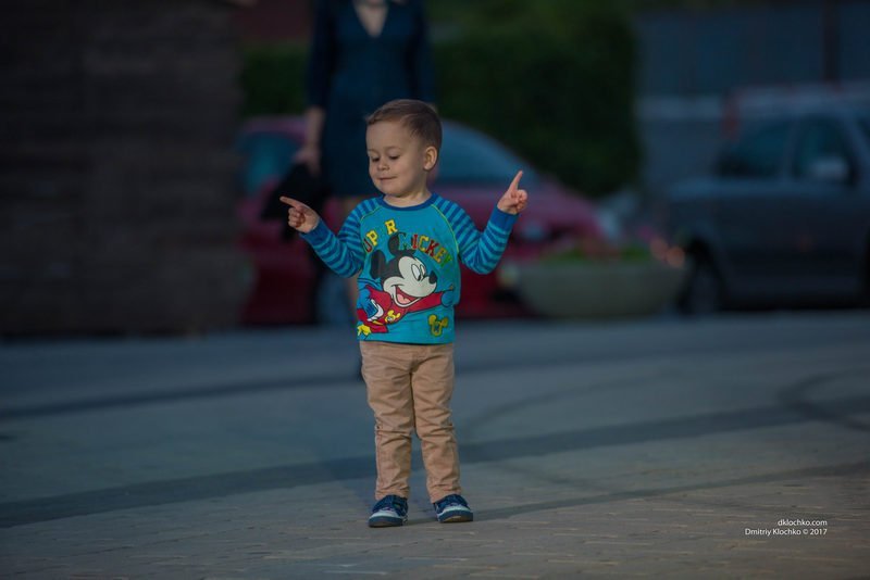 Общение на языке танца: жители Днепра устраивают на Набережной "социальные танцы" 4