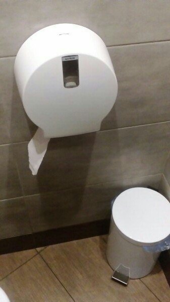 Ревизия «по-большому» и «по-маленькому»: проверяем сортир в KFC 5