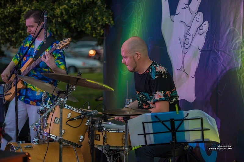 Джаз под открытым небом: в Днепре состоялся концерт "Молодой Пирс" 5