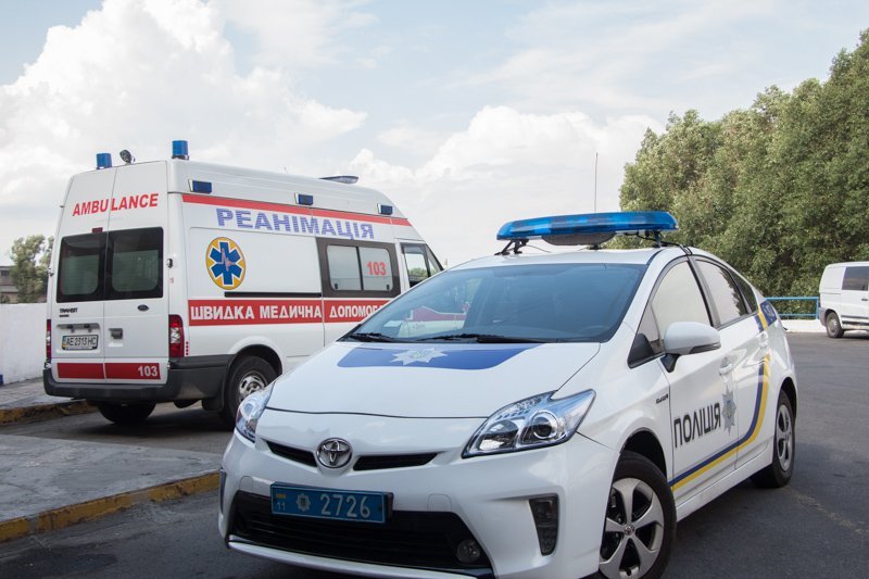 Не дотерпел: мужчина помочился прямо в здании автовокзала Днепра 3