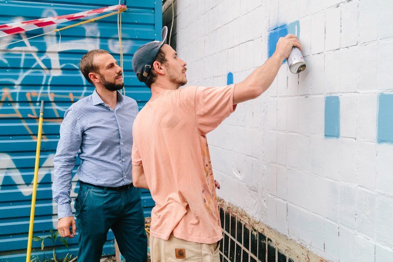 В Днепре стартовал фестиваль уличного стрит-арта "Mural Fest Dnipro" 2