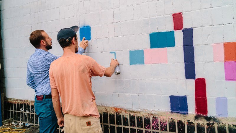 В Днепре стартовал фестиваль уличного стрит-арта "Mural Fest Dnipro" 10
