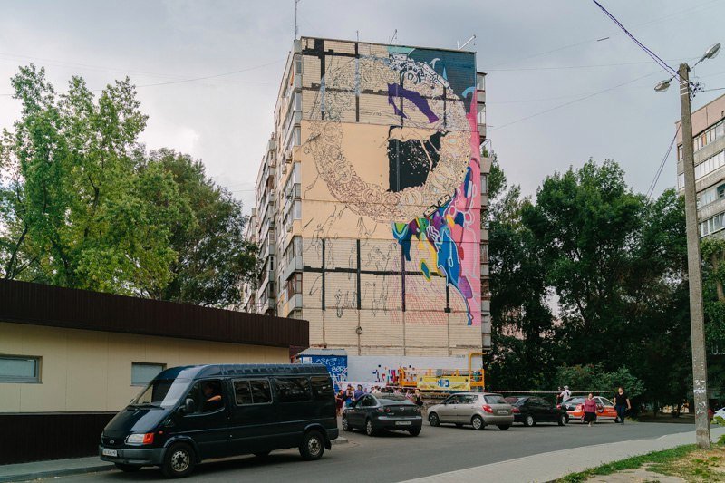 В Днепре стартовал фестиваль уличного стрит-арта "Mural Fest Dnipro" 12