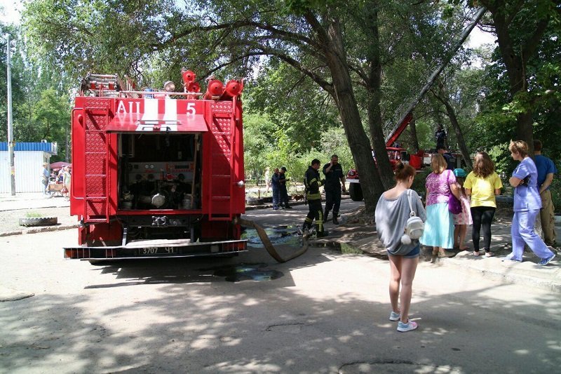 На проспекте Героев горел балкон многоэтажки 1