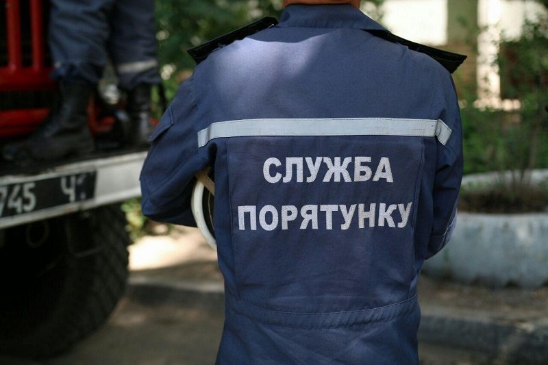 На проспекте Героев горел балкон многоэтажки 6